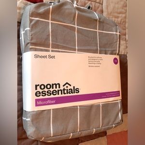Room Essentials sheets